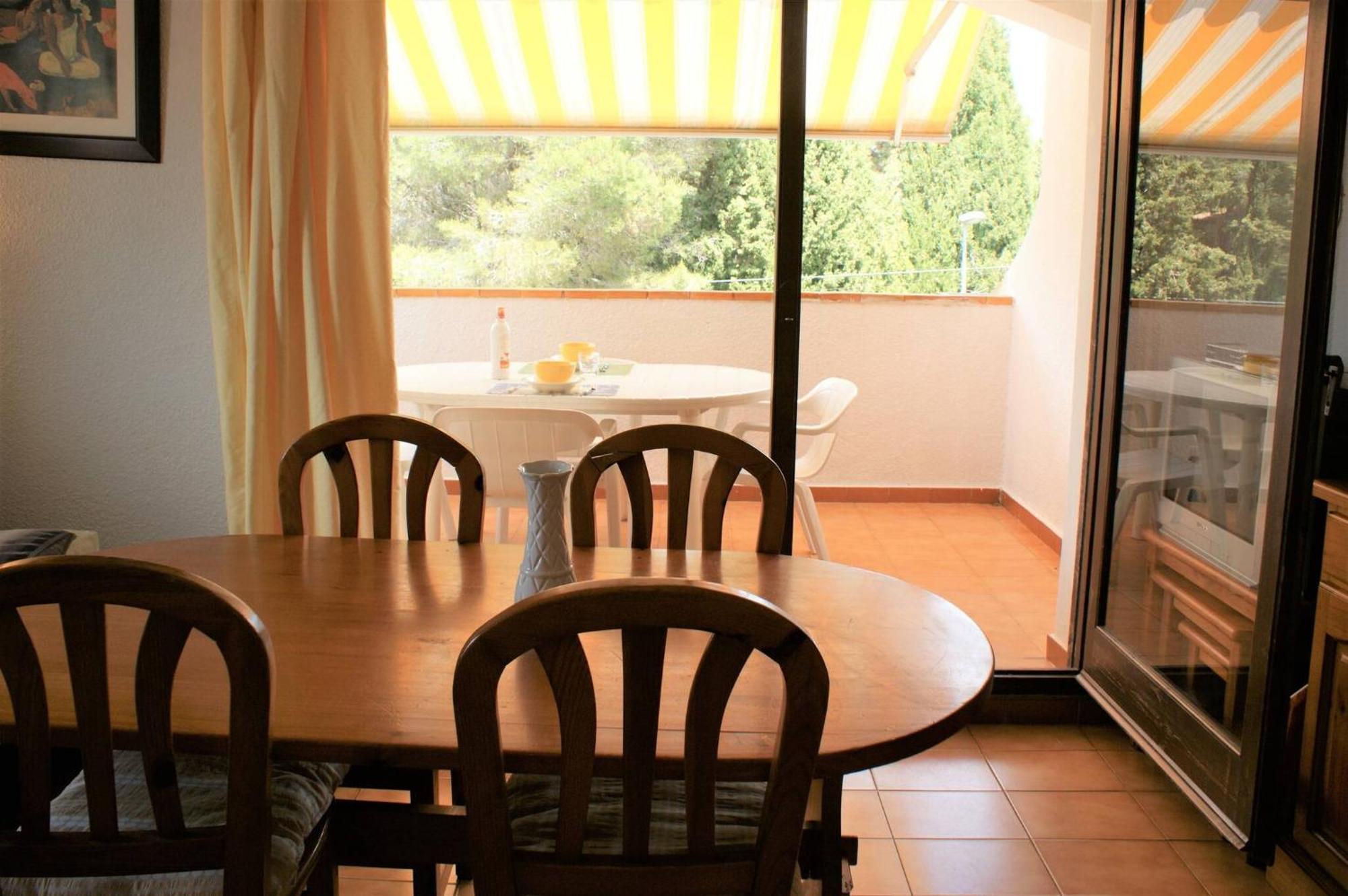 Vakantiehuis En Parking Y Piscina Comunitaria Av-54 Roses